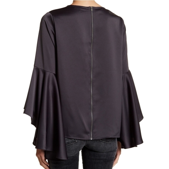 Ro & De Satin Crew Neck Dramatic Voluminous Bell Sleeve Zip Back Top Grey Small - Picture 4 of 9